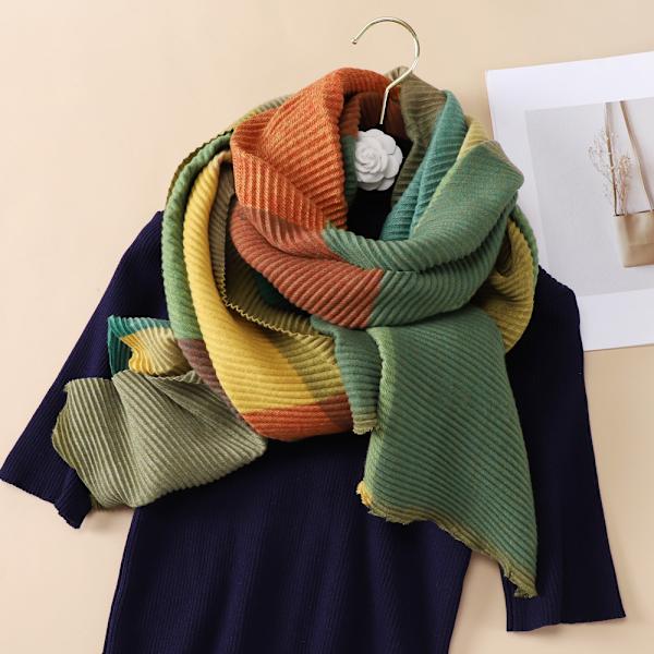 Grön polyesterbomulls scarf med flerfärgad linjemönstrad rutig design för kvinnor, varm och lång
