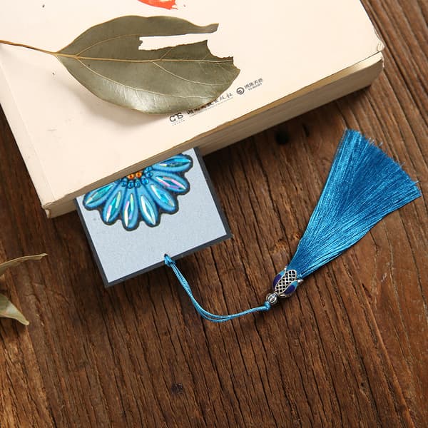 DIY mandala blomsterformad diamantmålning läderbokmärke med tofsar