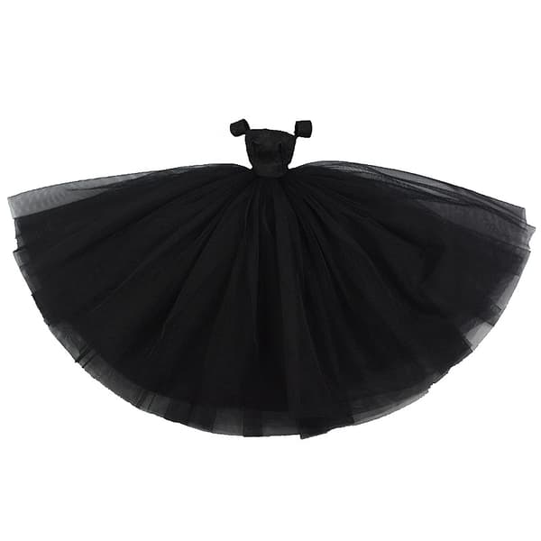 4 stk. 30 cm jentebabyklær, fluffy kjoler, fe-prinsesse