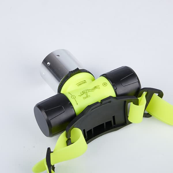 2400 lumen Xml T6 Led 3 Moders Vanntett Dykkehodelykt Unde