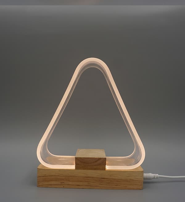 USB-driven kreativ bordslampa med pluggbar design
