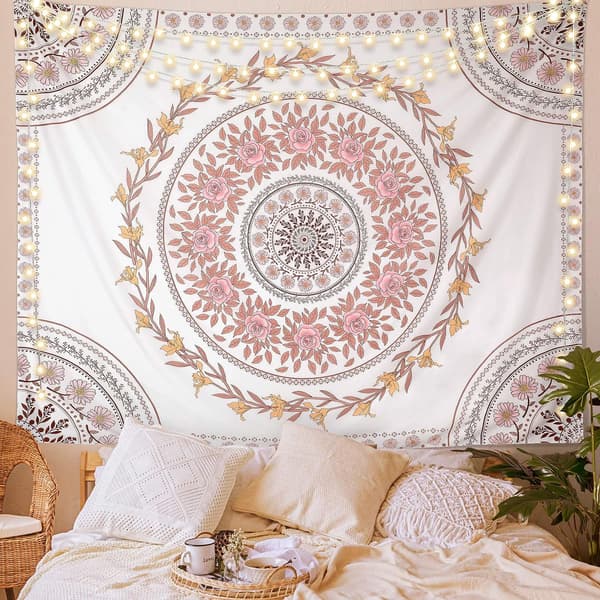 Mandala-seinävaate, Boho-seinävaate, Vaaleanpunainen kukallinen
