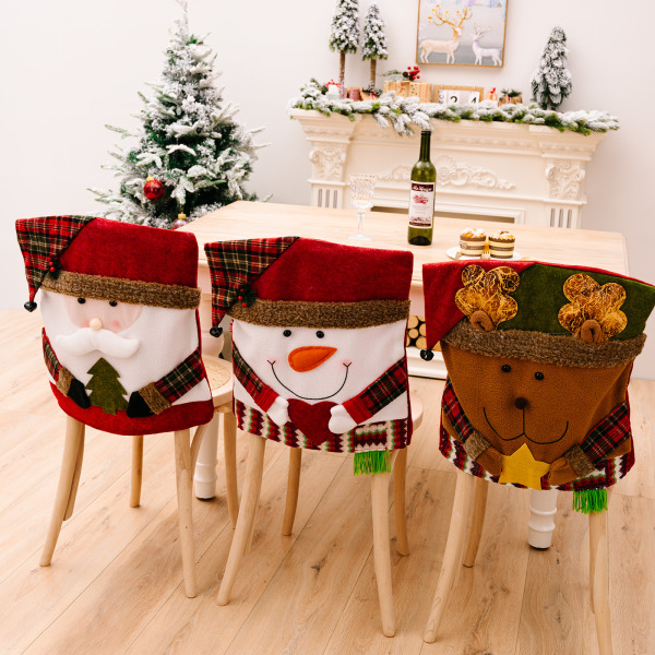 3 st julstolsryggar för matsal, tomte snögubbe