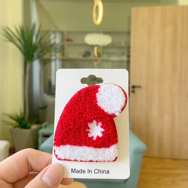 4-delad julset med broderad älg, tomte och julgran