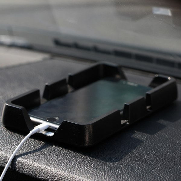 Halkfri bilplatta telefonfäste påverkar inte laddning av mobil ph