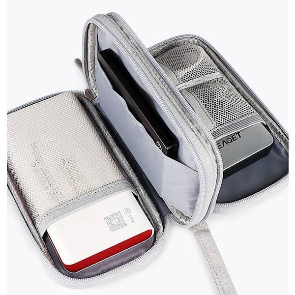 Kaapelit ja digitaaliset tarvikkeet säilytyskassi, power bank, mobiilivirta