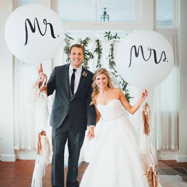 2 stk 36\" Store Bryllupsballonger - Mr. & Mrs. Hvite Ballonger (P
