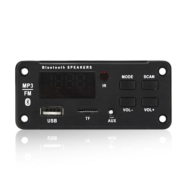 Uusi suuri värillinen näyttö Bluetoothilla ja tehovahvistimella 2 * 25W