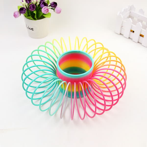 2 stk. 8,6*9 cm Magic Spring Regnbue Legetøj - Stablet Cirkel Regnbue C