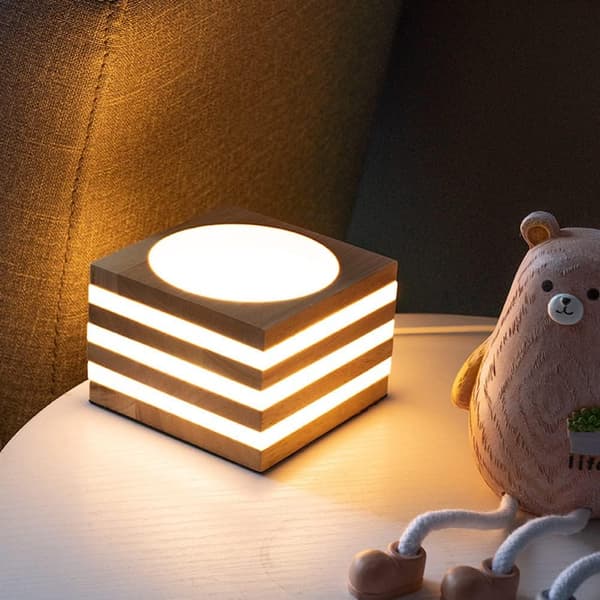 LED bordlampe - liten lampe, bordlampe, nattlys til soverom