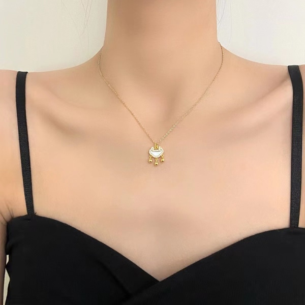 Gold Longlife lock micro-studded diamond shell necklace Female