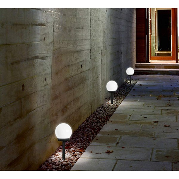 Sæt med 2 LED Udendørs Solcellelamper Kugle Design Jordspids Sokkel Lig
