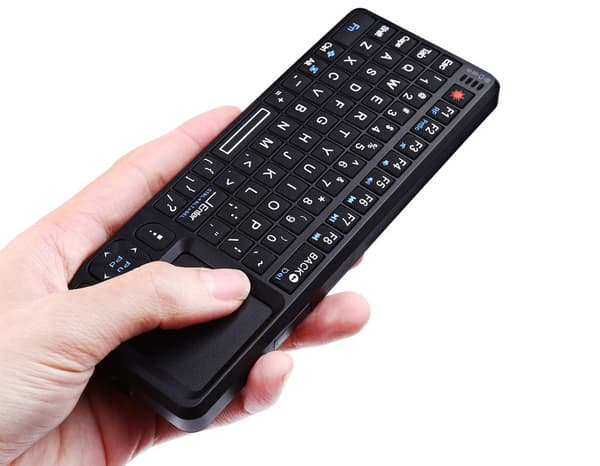 Mini 2.4Ghz Trådløst Tastatur med Touchpad for PC, Pad, Xbox 360