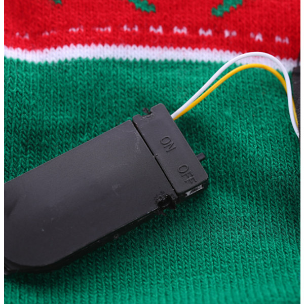 2 kpl LED-jouluneulehattua reunuksella, pallolla ja