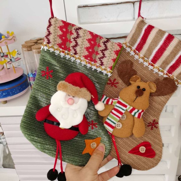 3 st julprodukter tomtestrumpor presentpåse jul