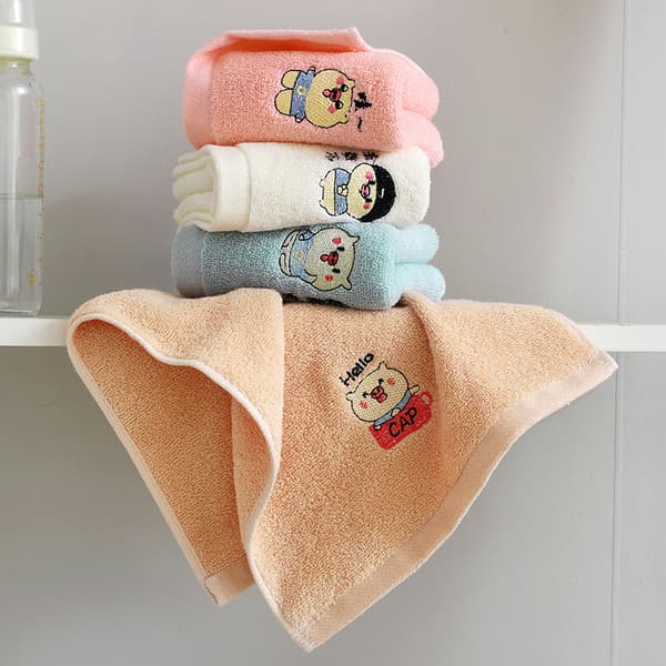4 st/Barn Handduk Ren Bomull Cartoon Broderad Barn T