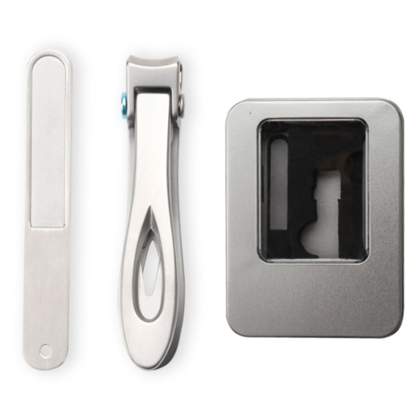 Large nail clippers with wide jaw opening, suitable for thick