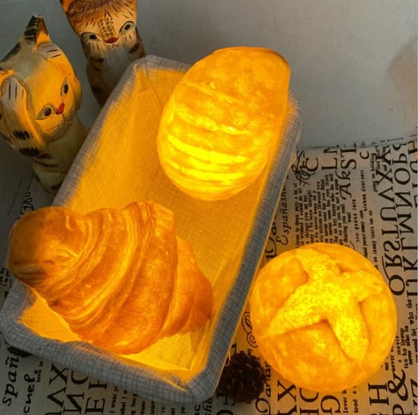 Brødl lampe kakebutikk dekorasjon brød modellering lampe (croissant)