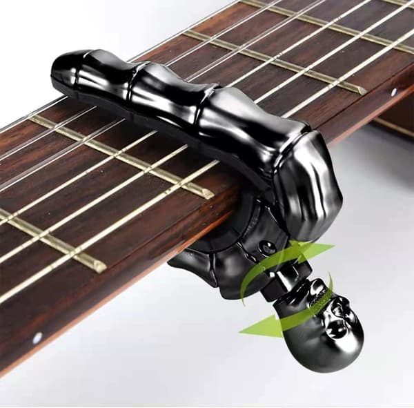 Högkvalitativ skalle spökfinger gitarr sandhi klämma folk gitarr s