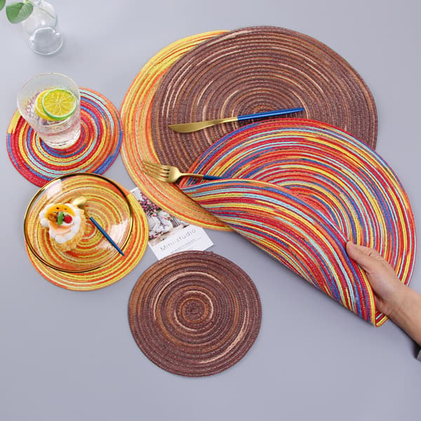 Fargerike 18 cm runde vevde stoff middagsmatter Sett med 8 bordmatter