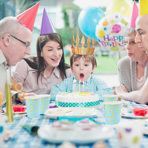 20 gäster Barns födelsedagsfest porslin, blåguld festbord