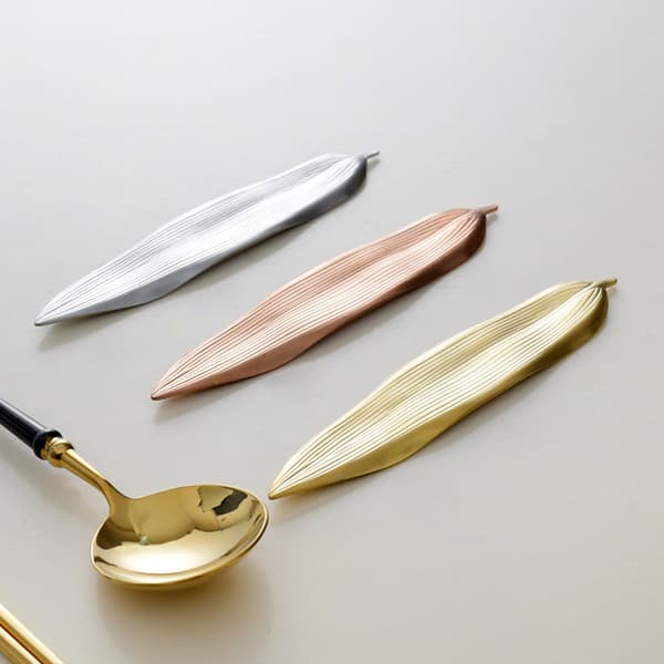 Kreativ Metallstativ for Bestikk, Bladform, Elegant