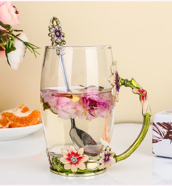 Emaljerade Fjärilsblommiga Koppar i Blyfritt Glas för Kaffe och Te