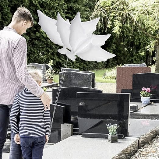 （Hvid 12 Pak）Dove Mindeballon  Engleballoner til Udslip