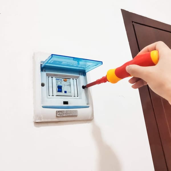 Multifunksjonell 7-delt Isolerende Elektrisk Skrutrekkersett 14 i 1