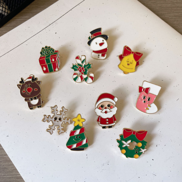 Julbroch original söt tomte älg badge för studenter