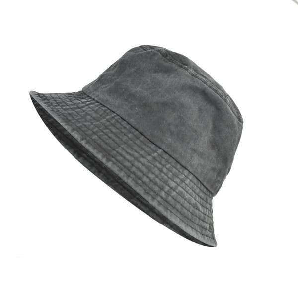 Vaskbare lette caps for kvinner, laget av gamle fiskercaps med visir