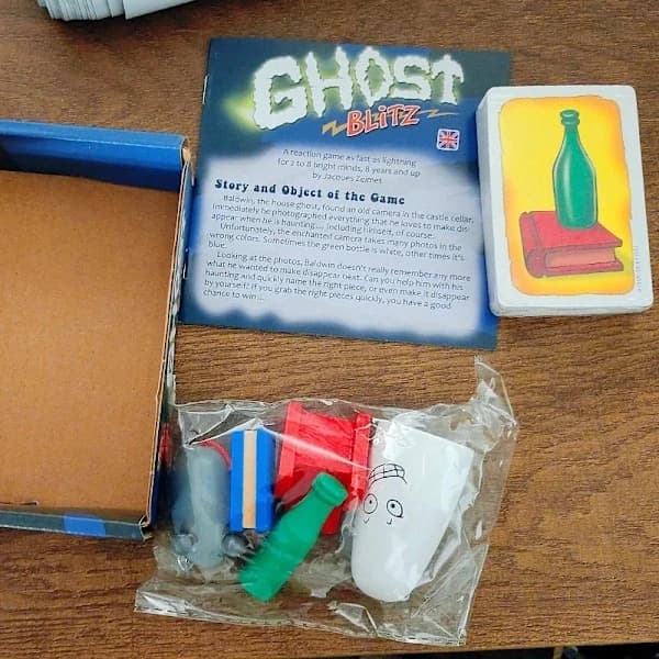 Geistes Blitz Hauska perhepeli Ghost Blitz -lautapelillä, uusi ja erittäin suosittu perhepeli