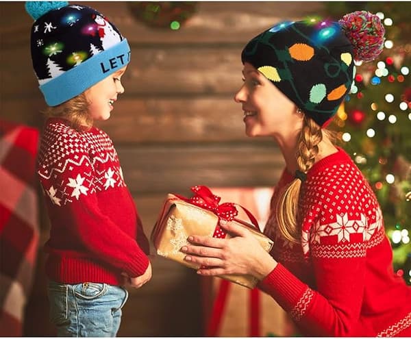 2 Stykker Jule LED Lysende Beanie Hat Ugly Sweater Strikket Hat