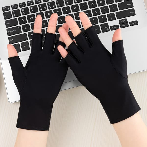UV-skyddande Halvfingerhandskar i Is-Silke Spandex för Manikyr G