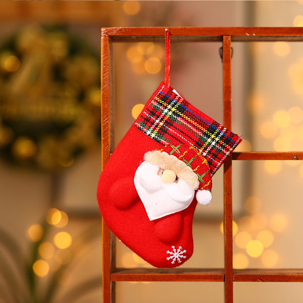 4 st julstrumpor, 3D tomte julstrumpor presentförpackning
