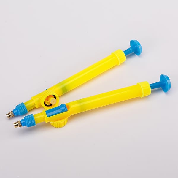 2 st Sprinkler Hushållsmanuell Tryckspruta Spray