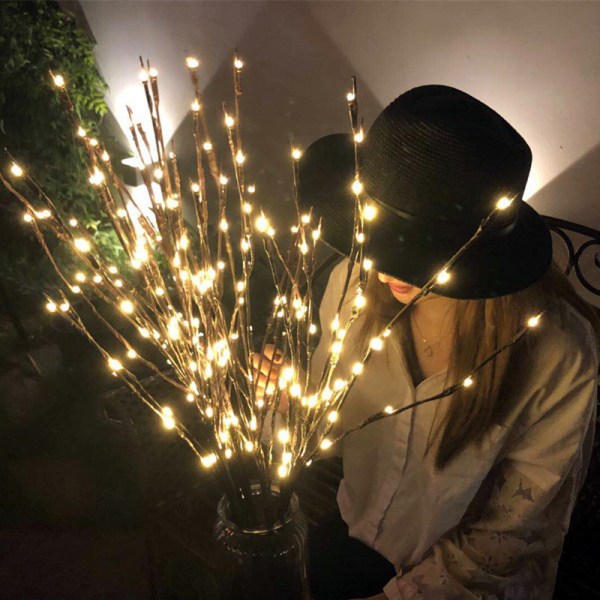 Lilla LED-simulerte tregreinlys for jul, soverom og stue