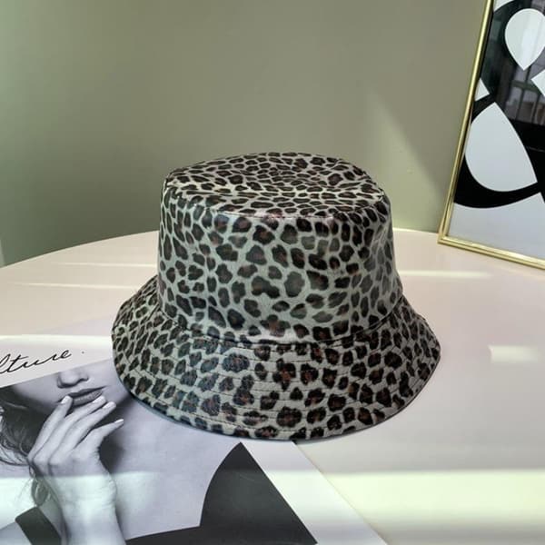Regnhatt, Vovset Matt, Vanntett. Leopardmønster eller Ensfarget