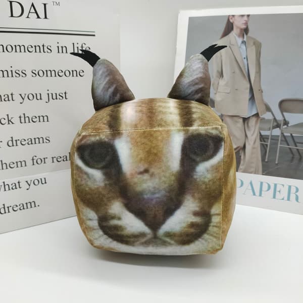 Big Games Kattedukke Big Floppa Pludset Simuleret Caracal Plus