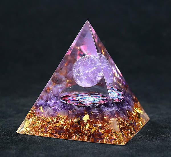 Krossad Sten 6cm Chakra Kristallpyramid Heminredning Hantverk