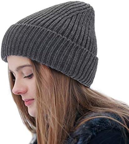Harmaa Good Threads Beanie Hat - Lämmin Neulehattu, Paksu Neule, Kallohattu