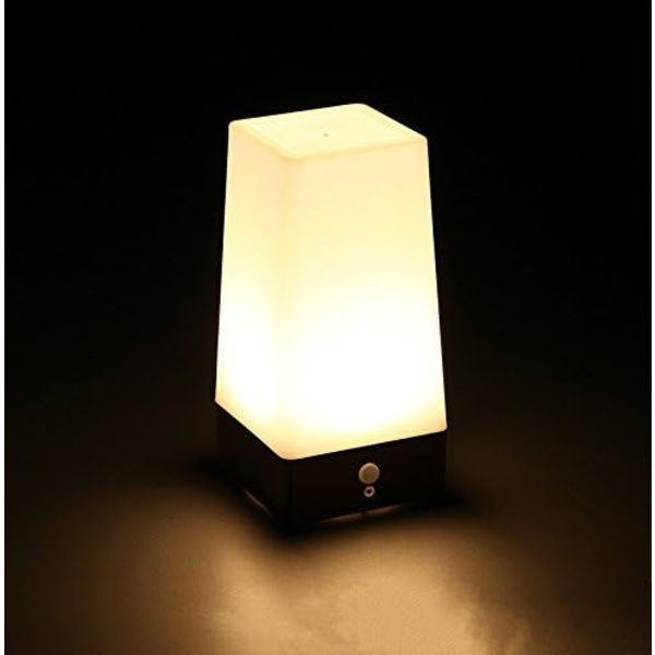 1 Stycke Kvadratisk Retro LED Nattlampa Trådlös PIR Rörelsedetektering