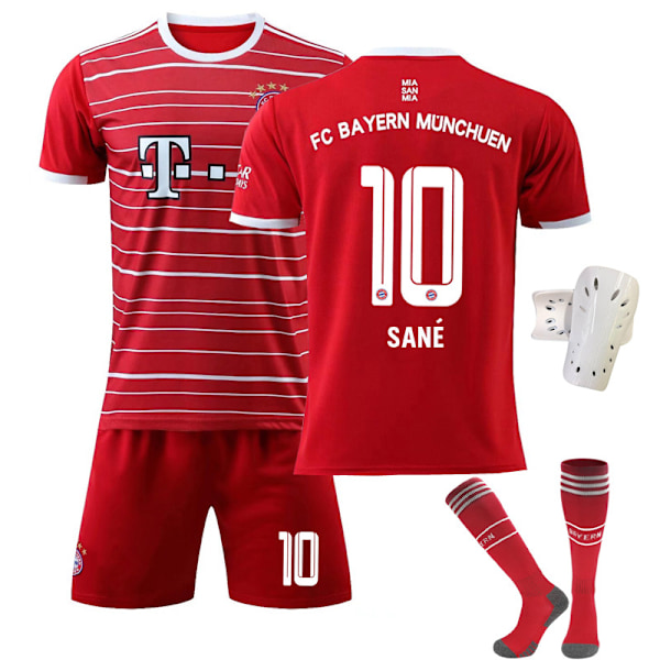 22-23 Bayernin kotipeliasu Sane-setti suojavarusteilla 20(110-120cm)