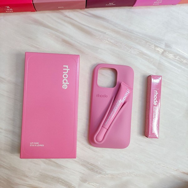 Rhode Lip Case med Listick Lip Gloss 3D Telefonfodral - Ribbon iPhone13pro
