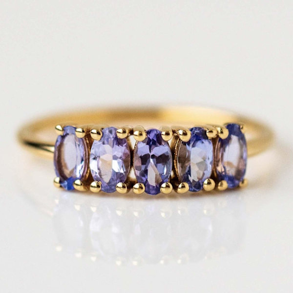 3st Kvinnor Ringar Iögonfallande Kreativ Form Legering Fashionabla Kvinnor Ring Bröllopsband För Dejting US 5