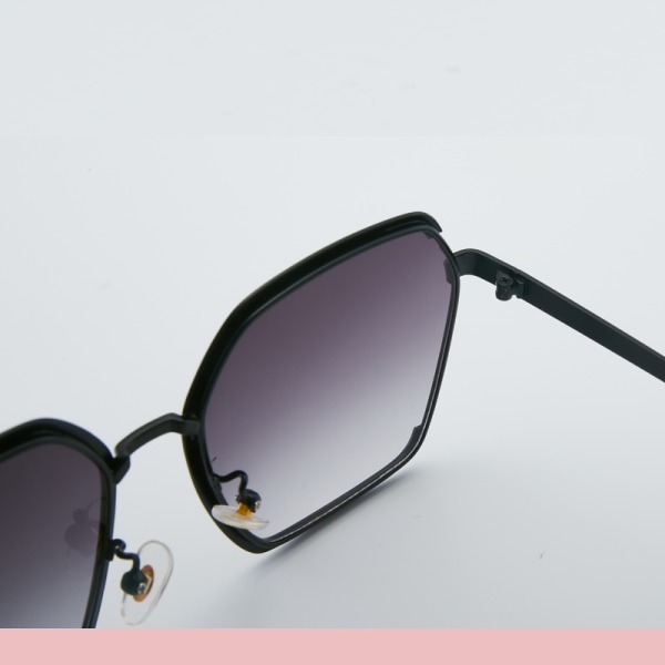 Polygonal Solbriller Trendy Mote Solbriller UV-beskyttelse Retro Metal Polygonal Solbriller for Wo