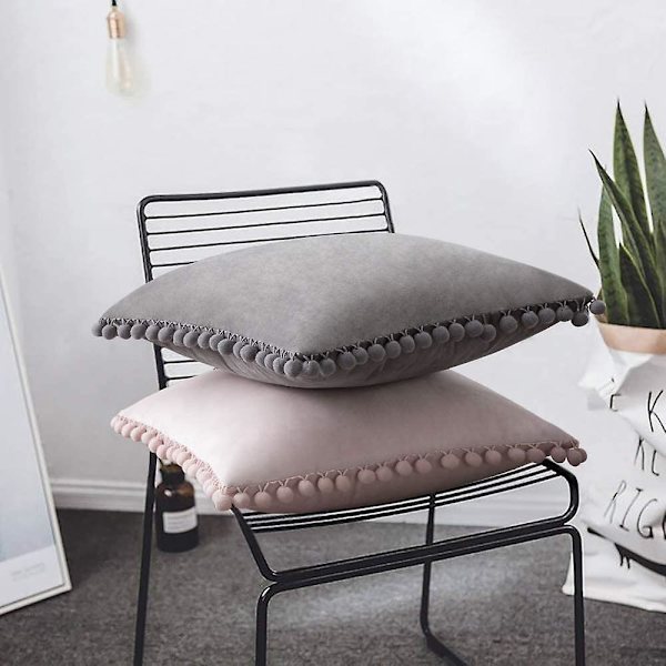 Paket med 2 Sammets-kuddfodral Pompom Dekorativa örngott Solida mjuka kuddfodral Med Poms Fyrkantig För Soffa Soffa Sovrum Bil 18x18tum Da 16 x16 Grey