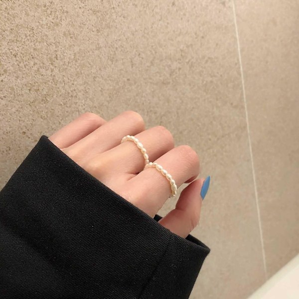 Enkel Elegant Tau Kvinner Ring Gave Multi Beaded Imitasjon Perle Ring Smykker Tilbehør White
