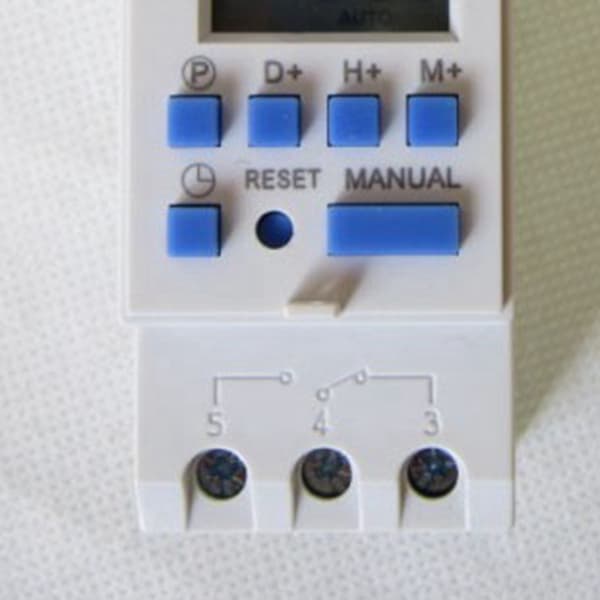 Mikrodatamaskin Digital Display Tidsbryter Relé 220V 16A LCD Programmerbar Timer