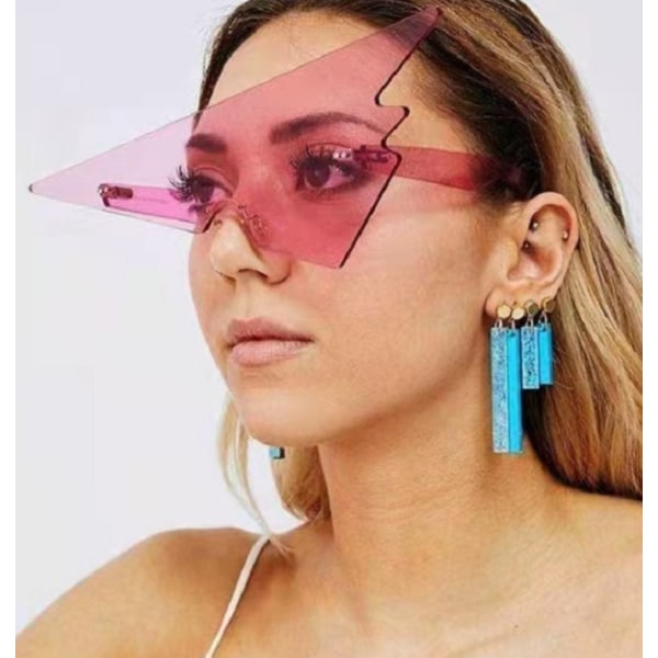 One Piece triangulära båglösa solglasögon för bal, roliga inverterade A-linser (rosa),